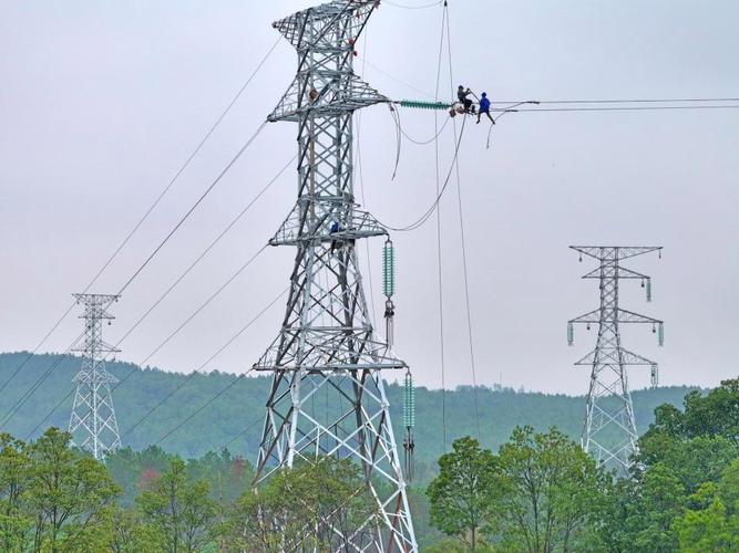线路电压等级怎么看?教你秒识别 线路电压等级怎么看?教你秒识别