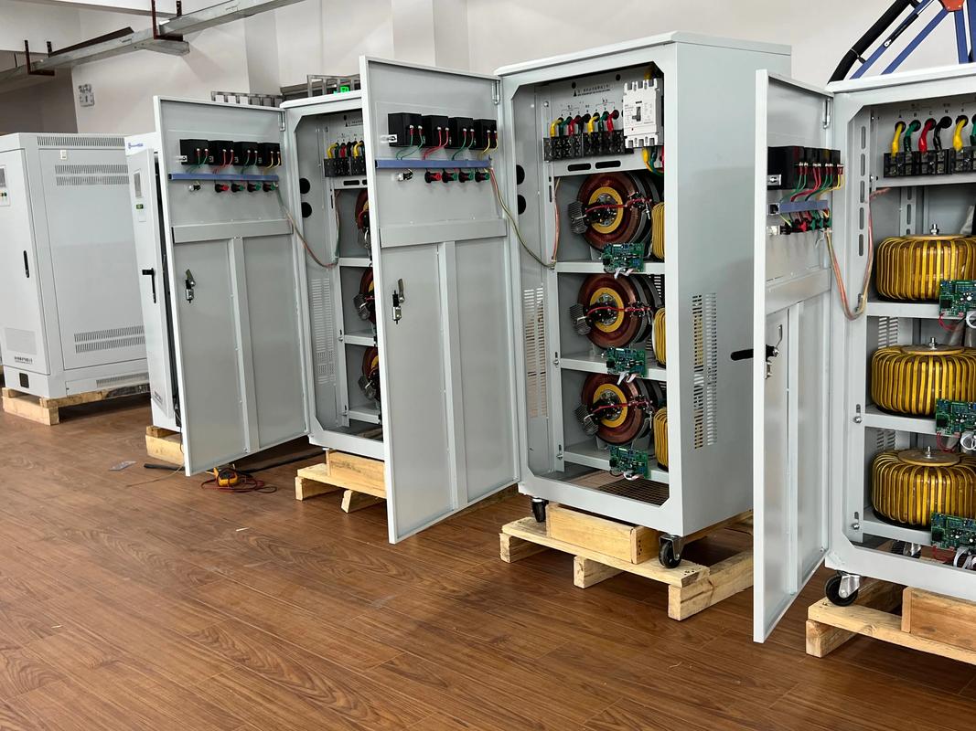 电气设备的外壳应有什么防护措施 电气设备的外壳应有什么防护措施